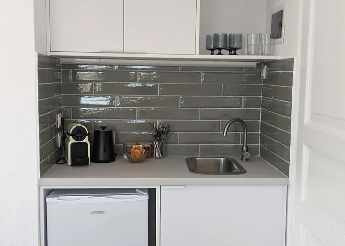 The Botanist Гостевой дом Скопелос